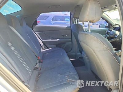 Zdjęcie 10 z 13 samochodu: 2022 HYUNDAI ELANTRA SEL VIN:5NPLM4AG0NH079054 - miniatura
