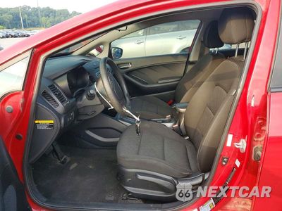 Zdjęcie 7 z 12 samochodu: 2016 KIA FORTE LX VIN:KNAFK4A66G5567211 - miniatura