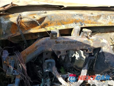 Zdjęcie 9 z 11 samochodu: 2012 CHEVROLET SILVERADO K1500 LT VIN:1GCRKSE78CZ297506 - miniatura