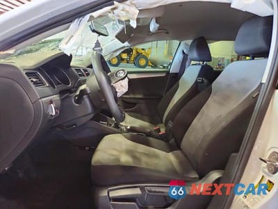 Zdjęcie 7 z 12 samochodu: 2017 VOLKSWAGEN JETTA S VIN:3VW2B7AJ7HM364022 - miniatura