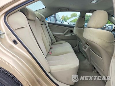 Zdjęcie 10 z 12 samochodu: 2011 TOYOTA CAMRY LE VIN:4T1BF3EKXBU604763 - miniatura