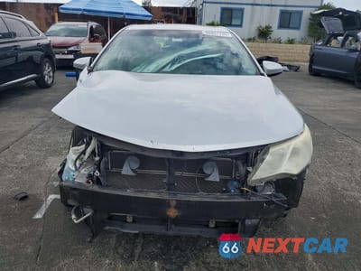Piąte zdjęcie samochodu w środku: 2012 TOYOTA CAMRY HYBRID XLE VIN:4T1BD1FK3CU051223 - miniatura