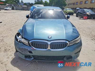 Piąte zdjęcie samochodu w środku: 2021 BMW 330I VIN:3MW5R1J00M8C17041 - miniatura