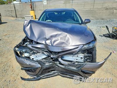 Piąte zdjęcie samochodu w środku: 2024 TOYOTA CAMRY SE VIN:4T1T11AK6RU892384 - miniatura