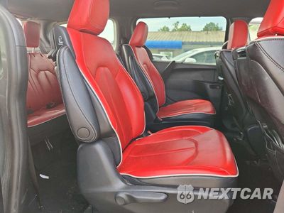 Zdjęcie 11 z 13 samochodu: 2021 CHRYSLER PACIFICA HYBRID LIMITED VIN:2C4RC1S71MR545389 - miniatura