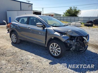 Czwarte zdjęcie samochodu z boku: 2020 NISSAN ROGUE SPORT SV VIN:JN1BJ1CV4LW548767 - miniatura
