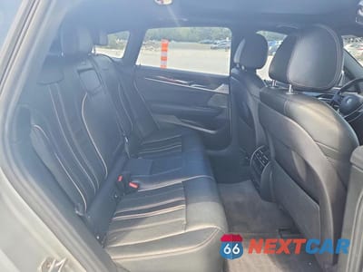 Zdjęcie 10 z 12 samochodu: 2018 BMW 640 XIGT VIN:WBAJV6C55JBC99913 - miniatura