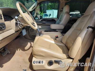 Zdjęcie 7 z 13 samochodu: 2003 FORD EXCURSION LIMITED VIN:1FMNU43S93EA06039 - miniatura