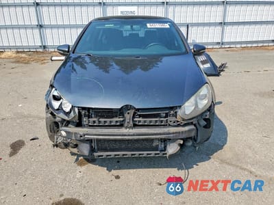 Piąte zdjęcie samochodu w środku: 2010 VOLKSWAGEN GTI VIN:WVWHD7AJ8AW225837 - miniatura