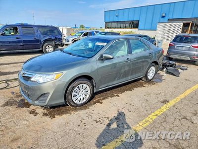 2014 TOYOTA CAMRY LE 4T1BF1FK7EU871236 - główne zdjęcie licytacji z USA - miniatura