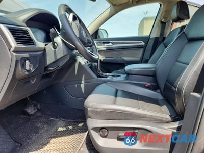 Zdjęcie 7 z 13 samochodu: 2022 VOLKSWAGEN ATLAS SE VIN:1V2DP2CA2NC516104 - miniatura