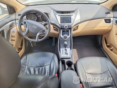Zdjęcie 8 z 12 samochodu: 2011 HYUNDAI ELANTRA GLS VIN:5NPDH4AE0BH003286 - miniatura