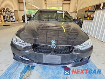 Piąte zdjęcie samochodu w środku: 2015 BMW 335 XI VIN:WBA3B9G50FNR93070 - miniatura