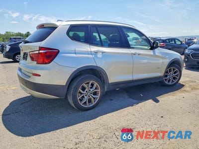 Trzecie zdjęcie samochodu z tyłu: 2011 BMW X3 XDRIVE35I VIN:5UXWX7C50BL732084 - miniatura