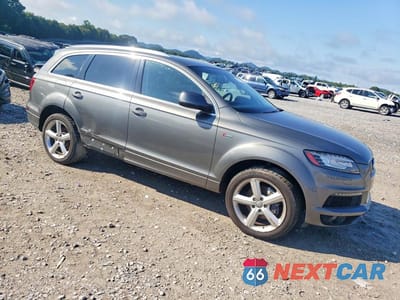 Czwarte zdjęcie samochodu z boku: 2015 AUDI Q7 PRESTIGE VIN:WA1DGAFE8FD019056 - miniatura