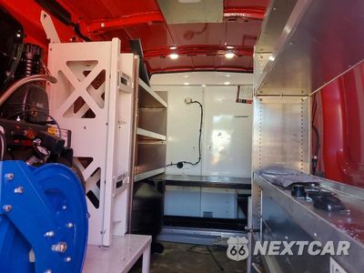 Zdjęcie 10 z 13 samochodu: 2025 FORD TRANSIT T-250 VIN:1FTBR2CG4SKA48501 - miniatura