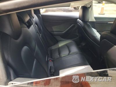 Zdjęcie 11 z 13 samochodu: 2023 TESLA MODEL 3 VIN:5YJ3E1EA2PF459094 - miniatura