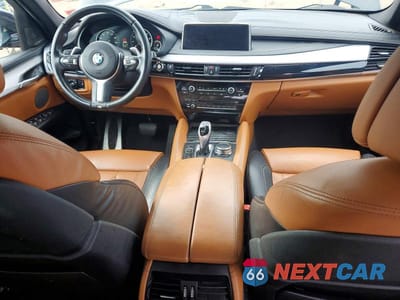 Zdjęcie 8 z 13 samochodu: 2017 BMW X6 XDRIVE35I VIN:5UXKU2C3XH0U29381 - miniatura