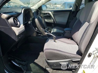 Zdjęcie 7 z 12 samochodu: 2015 TOYOTA RAV4 XLE VIN:2T3WFREV7FW167915 - miniatura