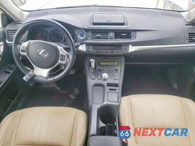 Zdjęcie 8 z 12 samochodu: 2012 LEXUS CT 200 VIN:JTHKD5BH2C2050581 - miniatura