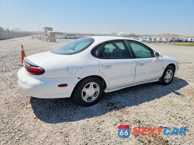 Trzecie zdjęcie samochodu z tyłu: 1998 FORD TAURUS LX VIN:1FAFP52S4WG153049 - miniatura