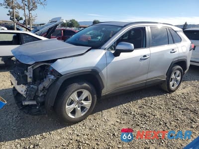 2021 TOYOTA RAV4 XLE 2T3W1RFV9MC148231 - główne zdjęcie licytacji z USA - miniatura
