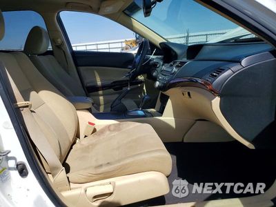 Zdjęcie 7 z 12 samochodu: 2012 HONDA CROSSTOUR EX VIN:5J6TF3H33CL004780 - miniatura