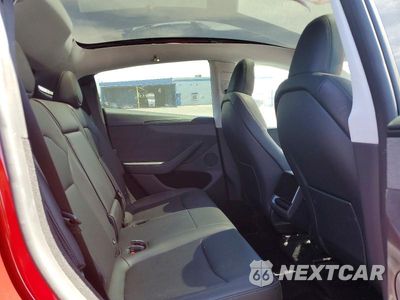 Zdjęcie 11 z 13 samochodu: 2026 TESLA MODEL Y VIN:7SAYGDEE2TF325803 - miniatura