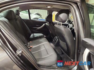 Zdjęcie 10 z 12 samochodu: 2018 BMW 320 XI VIN:WBA8A3C51JA499568 - miniatura