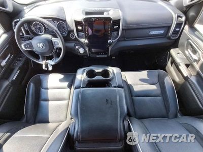 Zdjęcie 8 z 12 samochodu: 2025 RAM 1500 LARAMIE VIN:1C6SRFJP1SN603131 - miniatura