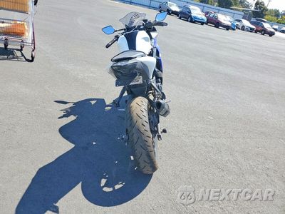 Czwarte zdjęcie samochodu z boku: 2016 YAMAHA YZFR3 VIN:MH3RH06Y6GK010416 - miniatura