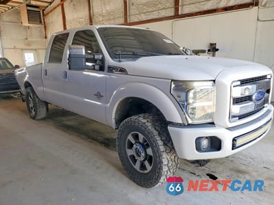 Czwarte zdjęcie samochodu z boku: 2013 FORD F250 SUPER DUTY VIN:1FT7W2BTXDEA59999 - miniatura