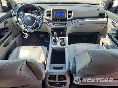 Zdjęcie 8 z 13 samochodu: 2017 HONDA PILOT EXL VIN:5FNYF5H51HB048215 - miniatura