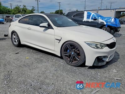 Czwarte zdjęcie samochodu z boku: 2015 BMW M4 VIN:WBS3R9C59FK333107 - miniatura