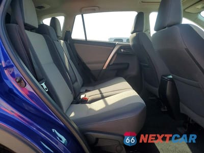 Zdjęcie 11 z 13 samochodu: 2014 TOYOTA RAV4 XLE VIN:2T3RFREV2EW220130 - miniatura