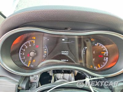 Zdjęcie 9 z 13 samochodu: 2021 JEEP GRAND CHEROKEE LAREDO VIN:1C4RJFAG4MC651834 - miniatura