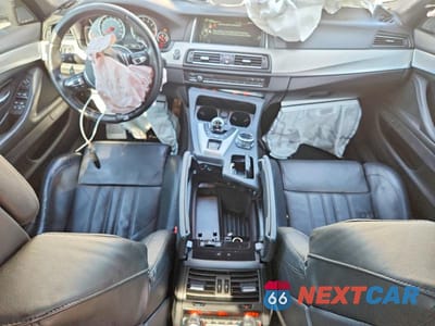 Zdjęcie 8 z 12 samochodu: 2014 BMW M5 VIN:WBSFV9C59ED593759 - miniatura