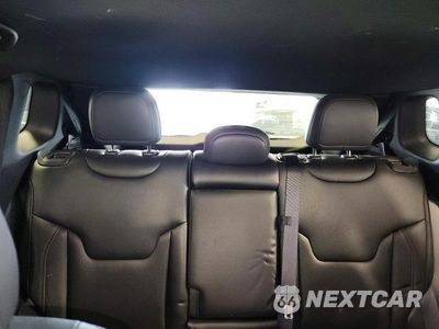 Zdjęcie 10 z 14 samochodu: 2024 JEEP COMPASS LIMITED VIN:3C4NJDCN9RT131171 - miniatura