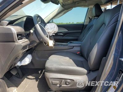 Zdjęcie 7 z 12 samochodu: 2025 TOYOTA GRAND HIGHLANDER XLE VIN:5TDABAA50SS002443 - miniatura