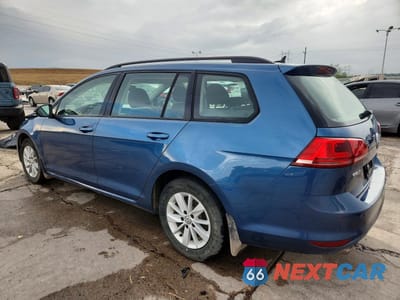 Drugie zdjęcie samochodu z przodu: 2017 VOLKSWAGEN GOLF SPORTWAGEN S VIN:3VWC17AU0HM501464 - miniatura