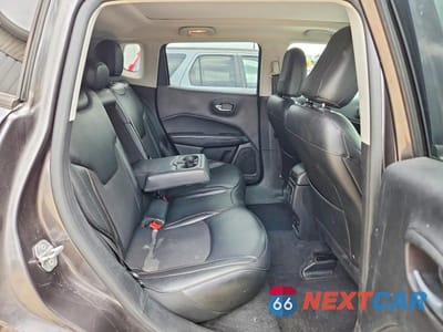 Zdjęcie 10 z 13 samochodu: 2019 JEEP COMPASS LATITUDE VIN:3C4NJDBB1KT678917 - miniatura