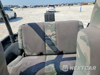 Zdjęcie 10 z 13 samochodu: 2005 JEEP WRANGLER X VIN:1J4FA39SX5P309724 - miniatura