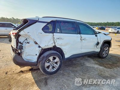 Trzecie zdjęcie samochodu z tyłu: 2022 TOYOTA RAV4 XLE VIN:2T3W1RFV8NW213604 - miniatura