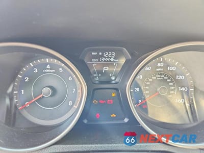 Zdjęcie 9 z 12 samochodu: 2013 HYUNDAI ELANTRA LIMITED VIN:5NPDH4AE8DH161832 - miniatura