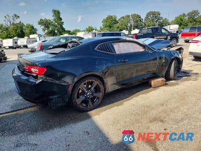 Trzecie zdjęcie samochodu z tyłu: 2019 CHEVROLET CAMARO LT VIN:1G1FD1RS1K0116442 - miniatura