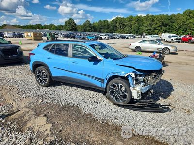 Czwarte zdjęcie samochodu z boku: 2024 CHEVROLET TRAX 2RS VIN:KL77LJE21RC184489 - miniatura