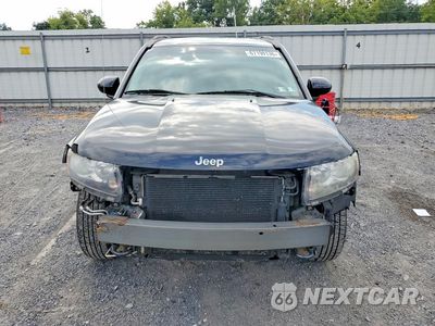 Piąte zdjęcie samochodu w środku: 2014 JEEP COMPASS LATITUDE VIN:1C4NJDEBXED734889 - miniatura