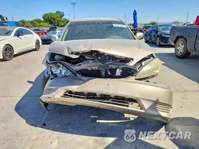 Piąte zdjęcie samochodu w środku: 2005 TOYOTA CAMRY LE VIN:4T1BE32K25U953184 - miniatura