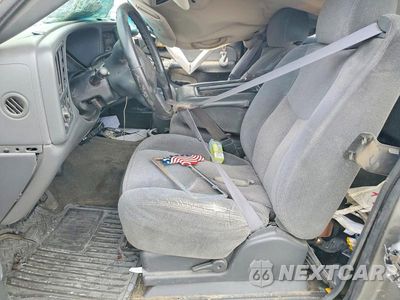 Zdjęcie 7 z 12 samochodu: 2003 CHEVROLET SILVERADO K1500 VIN:1GCEK19T23E157197 - miniatura