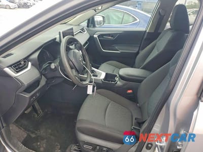 Zdjęcie 7 z 13 samochodu: 2025 TOYOTA RAV4 XLE VIN:2T3P1RFV0SC570373 - miniatura